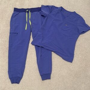 Figs Technical Collection Scrub Set